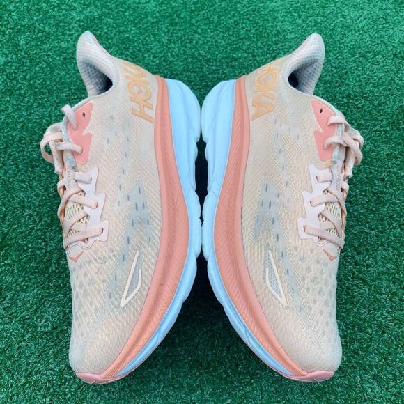 HOKA ONE ONE CLIFTON 9 - Women’s Running Shoes - SIZE 11B - Picture 7 of 10